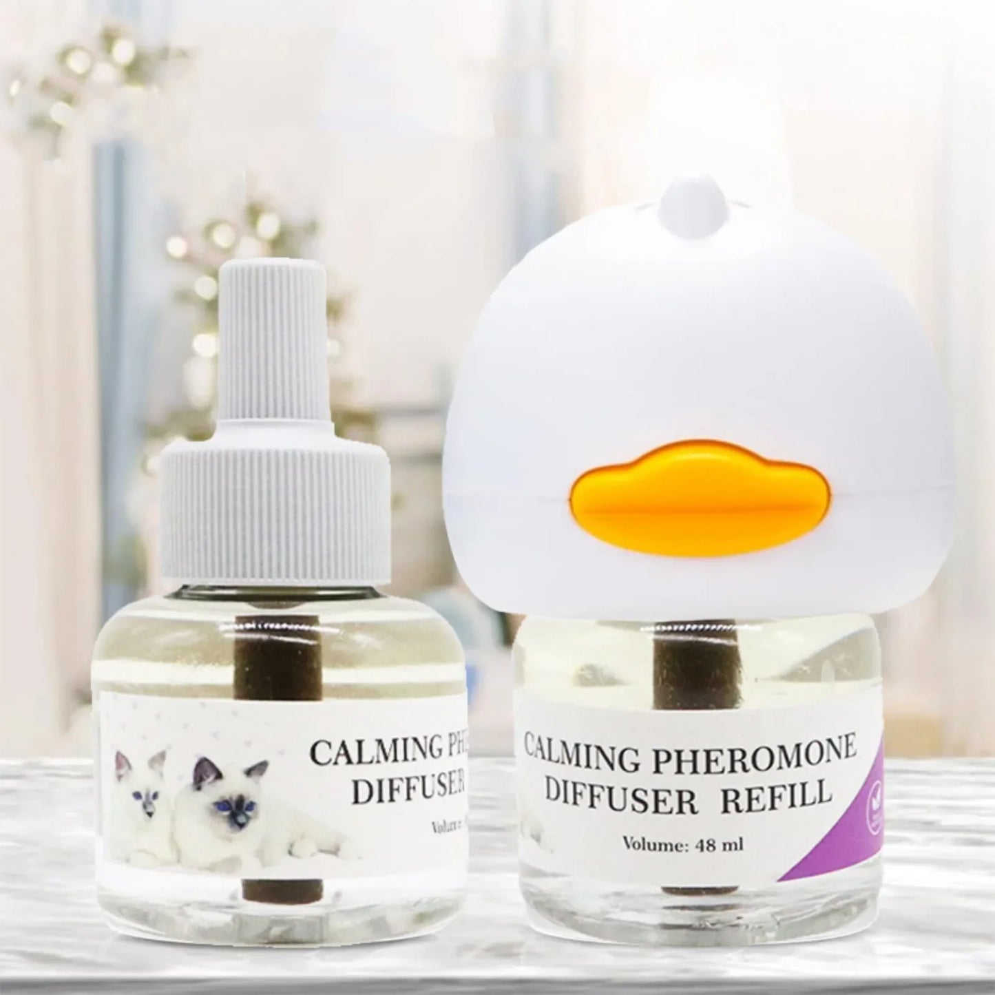 Calming Pheromone Diffuser Kit for Cats - 30-Day Refill and Relaxing Spray